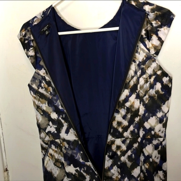 Silky Abstract Water Color Print Cocktail Dress Size 8P Ann Taylor- Party Dress - Picture 6 of 11